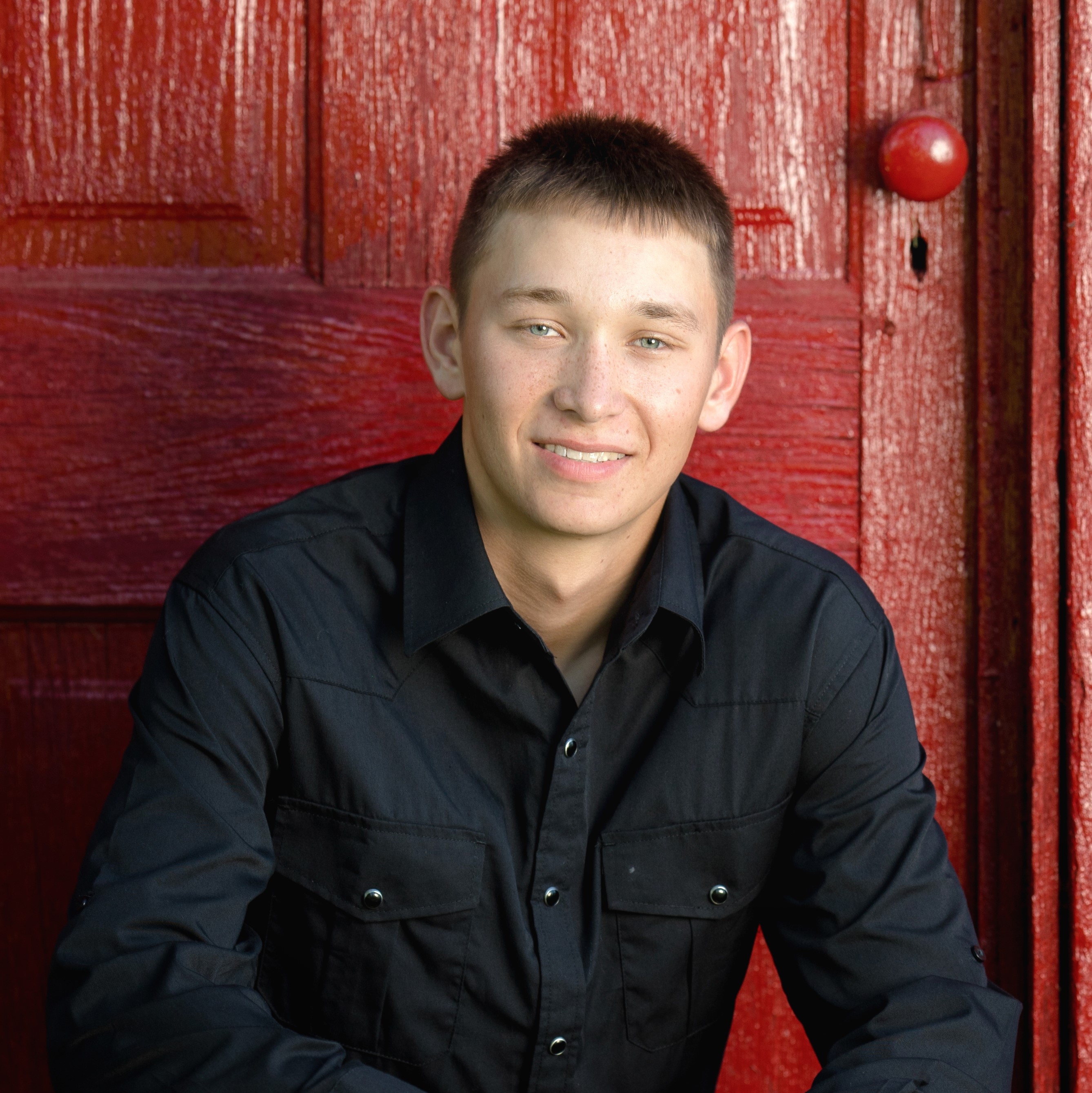 Headshot image of a guy, Noah Clifton